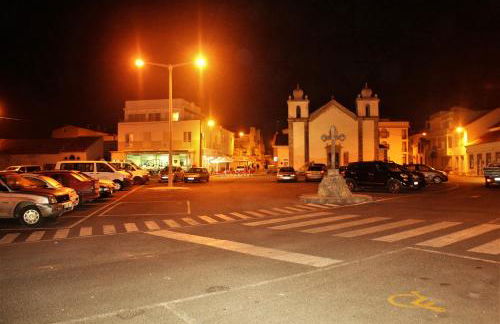 Mare Cheia ( High Tide) Beach and Surf Apartments -1st - Foto 11