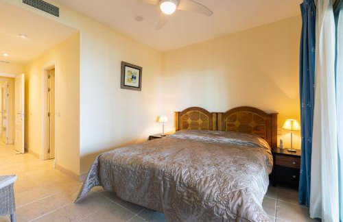 Royal Flamingos Sea View Apartman - Foto 7