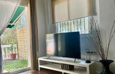 Maravilloso apartamento con jardín y barbacoa - Photo 27