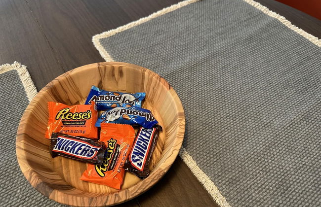 Bright Trendy Studio 9min to Asia District - Photo 21