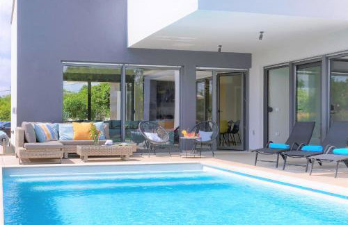 Luxury Villa Hedone with heated pool, welness and playground - Photo 60