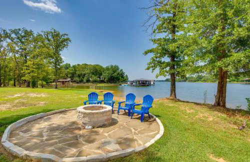 Relax Fireside! Waterfront Family Home in Malakoff - Foto 38