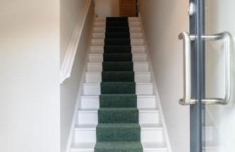 Stunning upper villa stay in the City! - Foto 3