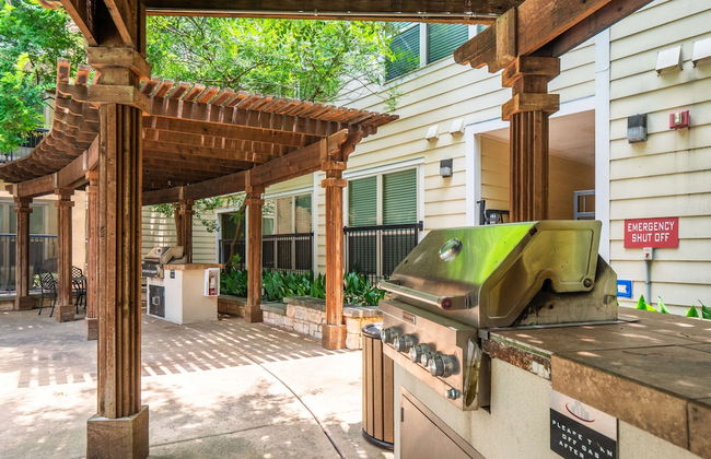 Fun Soco 1BR King Suite w Gympickleballlaundry - Foto 10