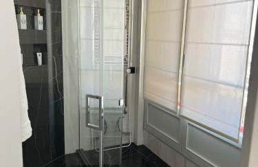 Apartments in the heart of Cannes - Photo 98