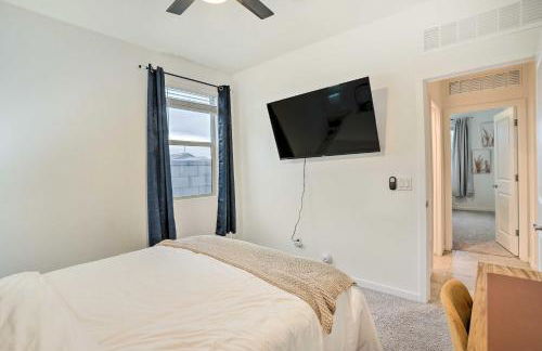 Hot Tub, Putting Green! New-Build Glendale Home - Foto 13