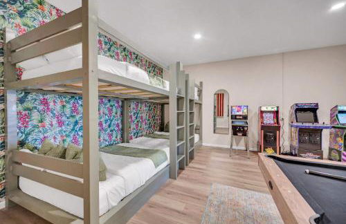 5Br Sleeps 16 Private Pool-Dog Friendly-Fire Pit - Foto 28