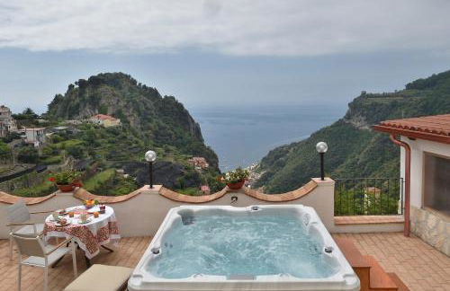 Amalfi Sky View - Photo 1
