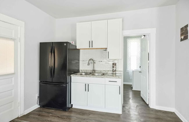 Downtown Detroit Gem 3 Bedrooms & Culture! - Foto 10