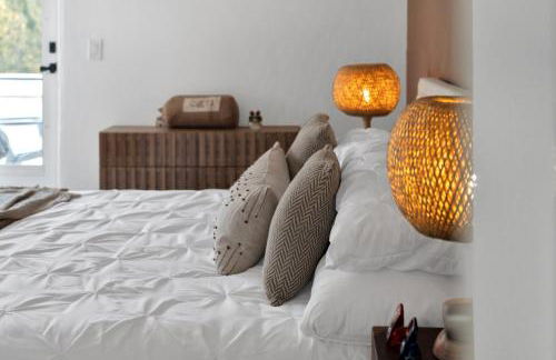 Fire and Fun Luxe Stay w Pool Hot Tub and Game Room - Foto 50