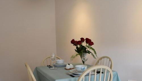 Carpenters Cottage - Photo 4