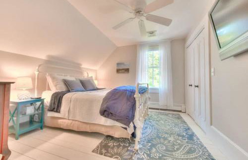 Gorgeous Traditional Home Modern Amenities Downtown Harwichport - Foto 18