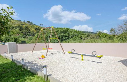 Awesome Home In Tugare With Kitchen - Foto 19