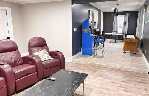 Family Retreat Prime Location in Decatur - Photo 29