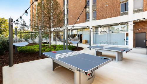 The Groovy Blue - Photo 5, Garden