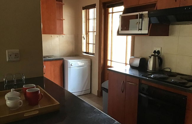 Fully Furnished Pentagon Park - Foto 6