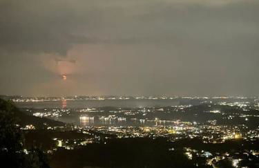 SANDS Apartment with lake view garden and pool - Foto 33