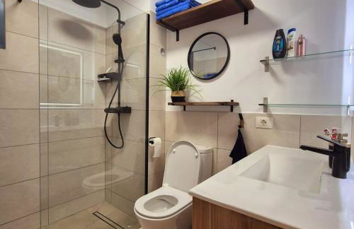 Natalia - Melrose Place - Foto 13