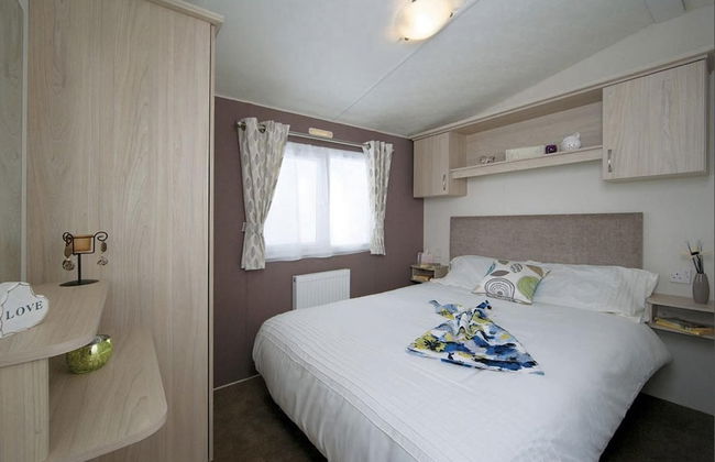 Stunning 4-bed Caravan in Mablethorpe Sleeps 10 - Foto 2