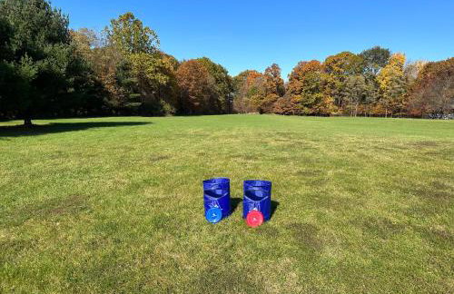 15 miles to Windham Mountain ! King Bed, Game Room, OutDoor Patio - Foto 27