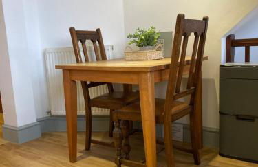 Wynnstay Apartment, Harbour and Mountain Views - Foto 11