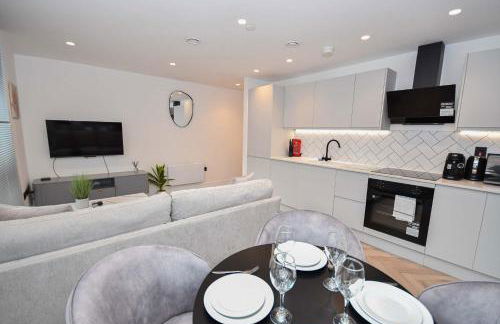 Modern 2 Bed Flat in Central Manchester w Balcony - Foto 7