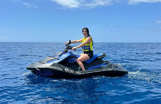 Vive una actividad inolvidable con nuestras motos acuáticas - Foto 2