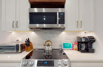 Modern 2BR 2BA with King bed-Fast Wi-Fi 75 inch OLED TV - Foto 7