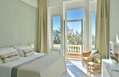 Villa Sorriso mit Pool direkt am Meer - Foto 8