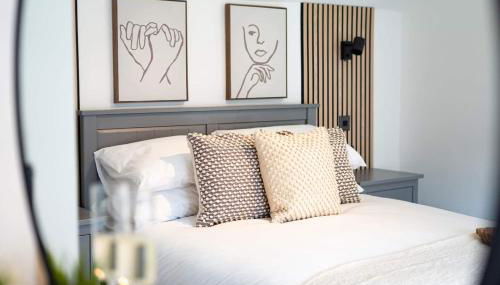 Stylish 2 Bedroom Cottage With Hot Tub And Parking - Foto 3