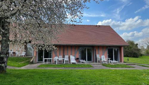 Orient Village - Photo 2