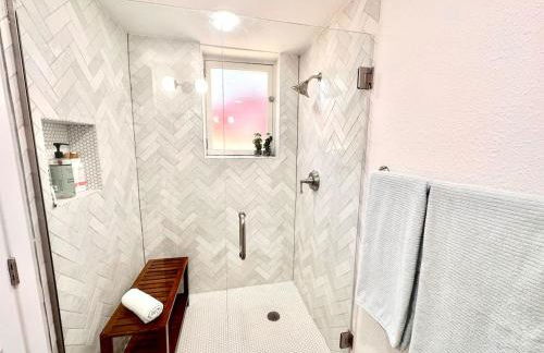 1900 Suite Downtown Views pet friendly - Foto 12