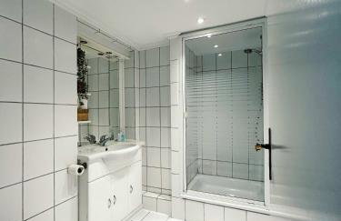 Beautiful Studio Apartment in urban location - Foto 22