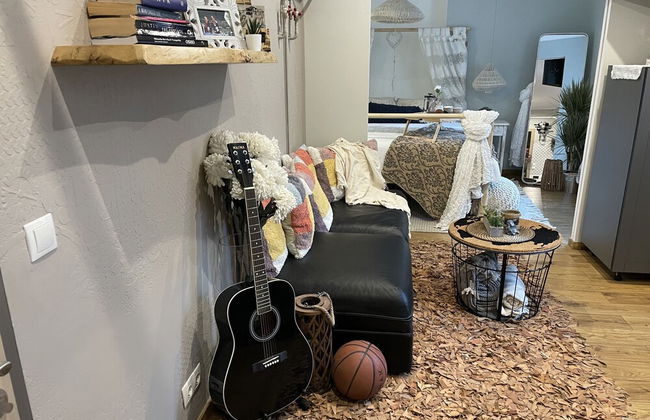 Cozy 1Br Apts with Yard and Parking - Photo 26