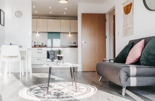 Oakgrove Apartment - 2 Bedroom with Terrance and private parking - Foto 7