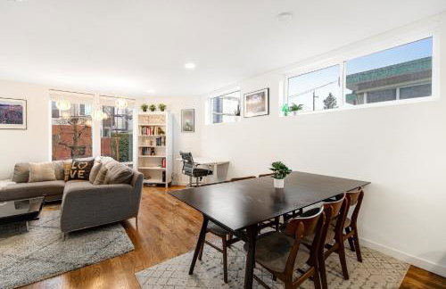 City-View Modern - Photo 6