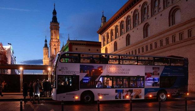 Bus touristique de Saragosse - Foto 2