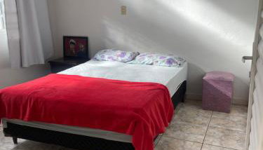 Casa ao lado da estação ferroviária e centro histórico - Foto 2