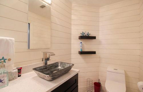 Chic 3 BR Private Pool Home in Lehigh Acres - Foto 23