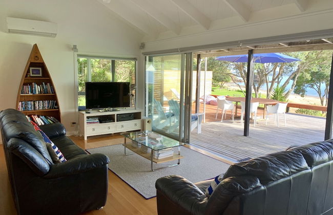 Beachfront Getaway - Foto 6