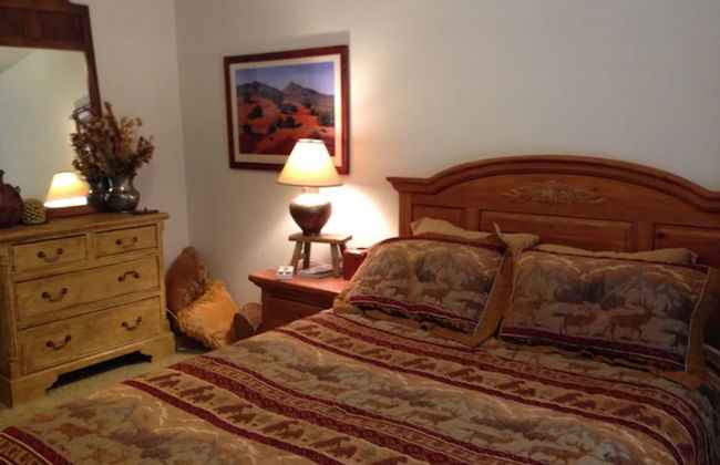 Country Club Homes - Photo 35