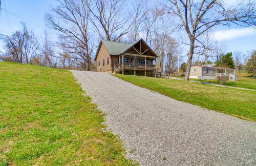 Modern Cabin w/ Grill Near Golf & Bass Fishing! - Foto 3