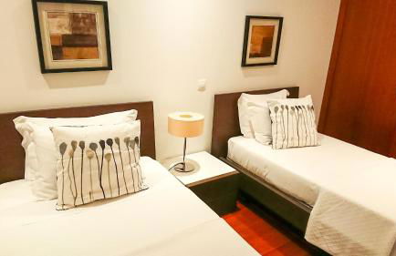 Luxury 3-bedroom apartment at high-end Praia da Luz - Photo 16