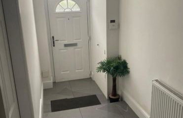 5 bedroom ensuite spacious house - Foto 1