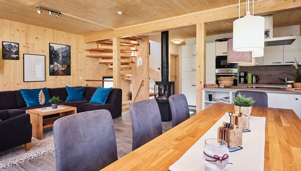 Kitchen / Dining Room