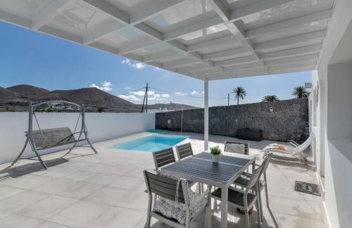 Tranquilidad entre volcanes - Photo 25