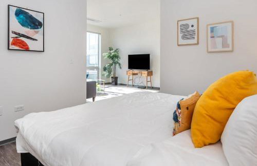 1BR City Loft With Modern Glass Views - Foto 11