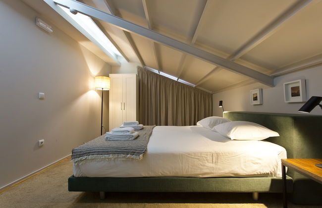 RVA Gustavo Eiffel Apartments - Photo 24