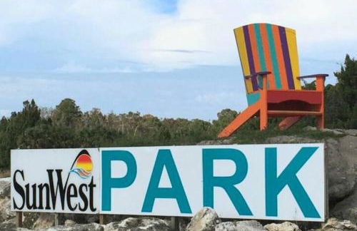 Sundance' Acres Peaceful and Private New House with Hot Tub and Fire Pit - Photo 56