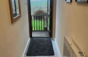 Oaklodge House - Photo 4